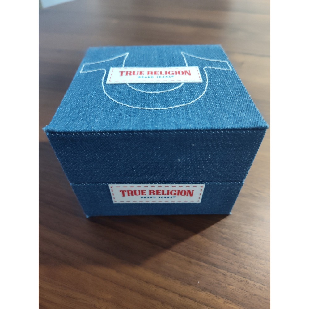 True Religion Mens Watch Silver Red Black Diver Style Stainless Steel New in Box - Picture 6 of 10